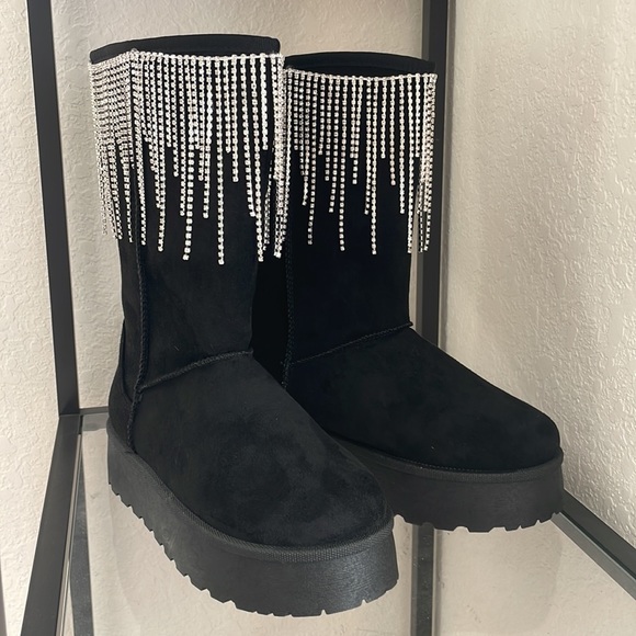 Rhinestone tessle boots - Picture 1 of 4